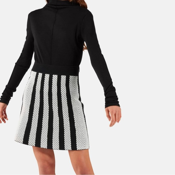 Maje Dresses & Skirts - Maje skirt with tag